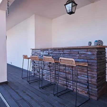A Casa Branca - With Pool & Jacuzzi 民宿 *
