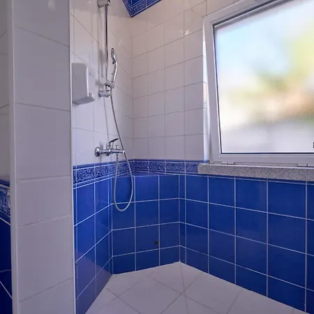 Quarto em Acomodações Particulares A Casa Branca - With Pool & Jacuzzi *