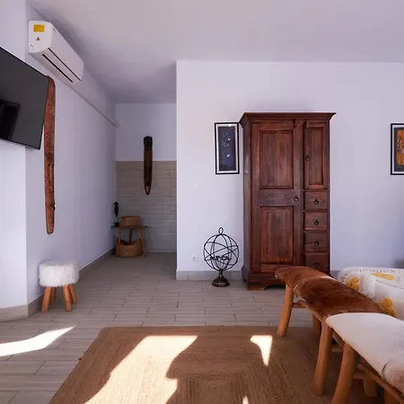 A Casa Branca - With Pool & Jacuzzi
