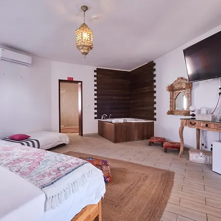 A Casa Branca - With Pool & Jacuzzi سانتا كومبا داو