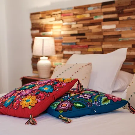 民宿 A Casa Branca - With Pool & Jacuzzi 圣孔巴当