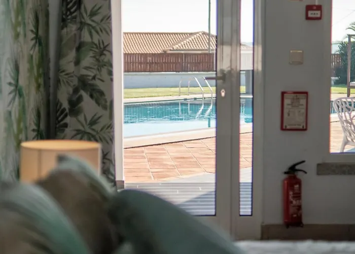 Kwatera prywatna A Casa Branca - With Pool&jacuzzi