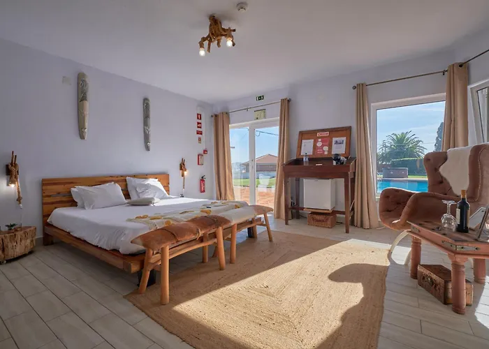 Kwatera prywatna A Casa Branca - With Pool&jacuzzi