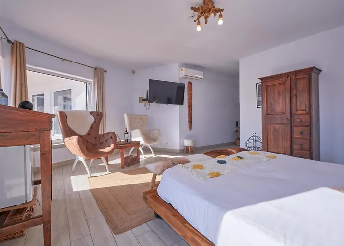 A Casa Branca - With Pool&jacuzzi Kwatera prywatna