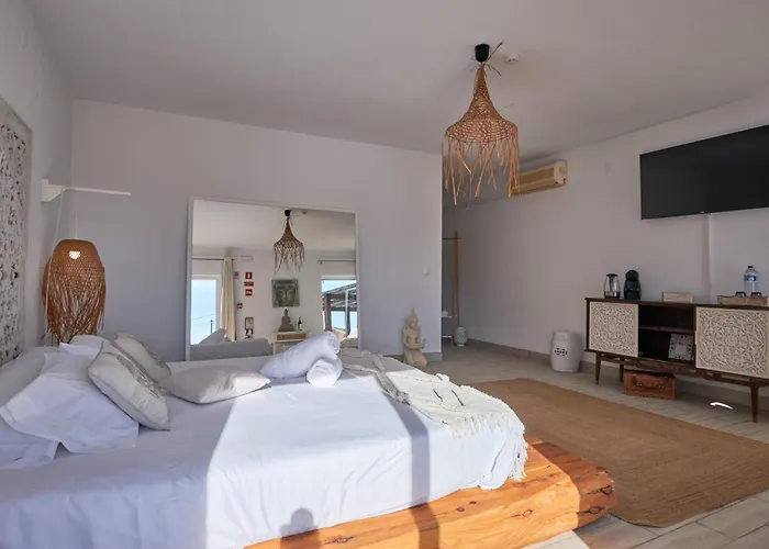 Kwatera prywatna A Casa Branca - With Pool&jacuzzi *