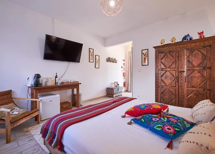 A Casa Branca - With Pool&jacuzzi Santa Comba Dao